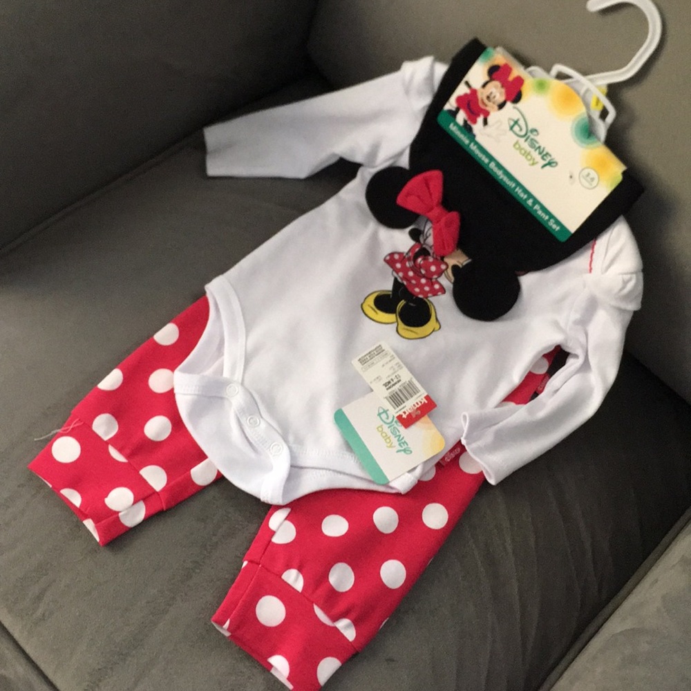 3/6M Minnie Mouse Bodysuit Hat & Pant Set